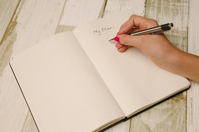 EXPLORE THE INS AND OUTS OF GHOSTWRITING