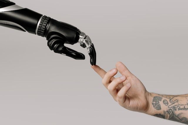 HERE IS WHY AI CAN NEVER REPLACE WRITERS